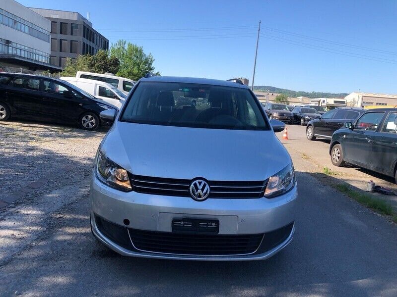 Gebraucht 2011 VW Touran Team Van / Kleinbus | CHF 3’999 (Superpreis) - Bild 1/4