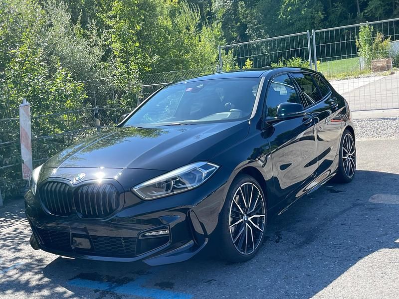 Gebraucht BMW 120 M Sport 190 PS (139 kW) 2022 Kleinwagen