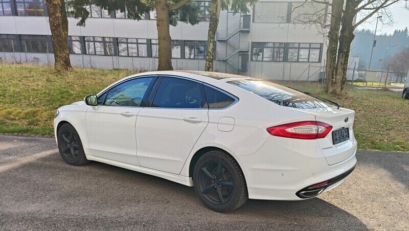Gebraucht Ford Mondeo Titanium 180 PS (132 kW) 2015