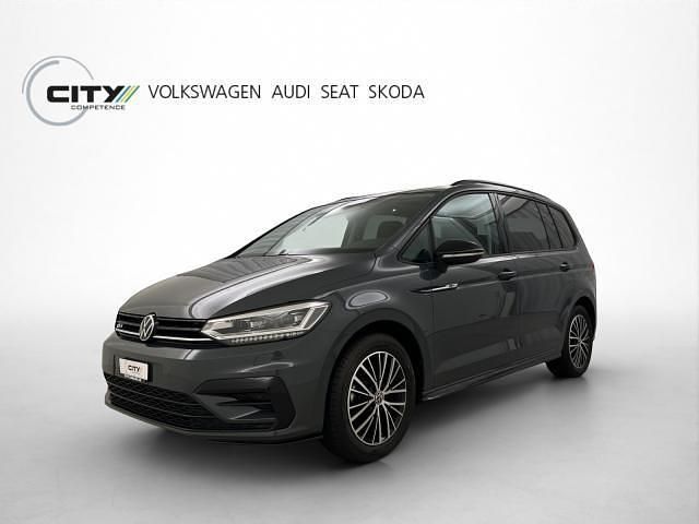 Grau Gebraucht 2024 VW Touran Highline Van / Kleinbus | CHF 34’400 (Fairer Preis) - Bild 1/4