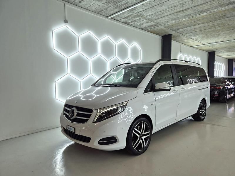 Gebraucht Mercedes V250 Exclusive 190 PS (139 kW) 2016 Van / Kleinbus