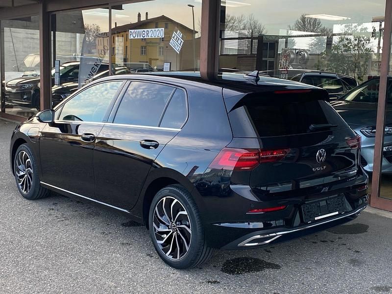 Gebraucht VW Golf VII Style 204 PS (150 kW) 2021 Kleinwagen