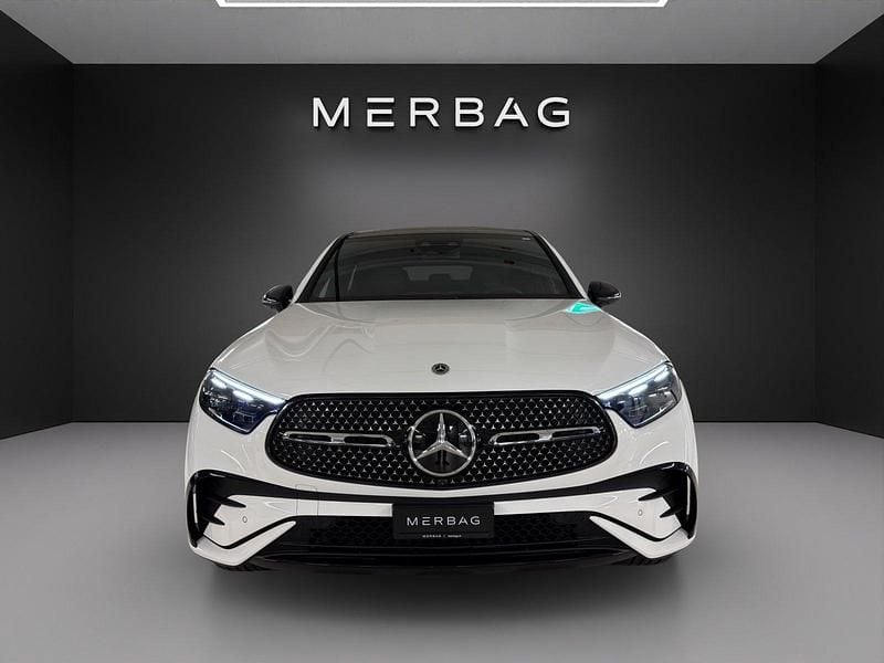 Neu Mercedes GLC220 197 PS (144 kW) 2025 Weiss Coupé
