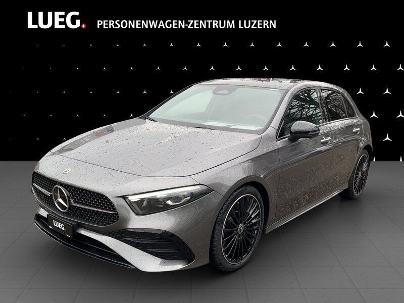 Grau Gebraucht 2024 Mercedes A250 Limousine | CHF 46’900 (Teuer) - Bild 1/4