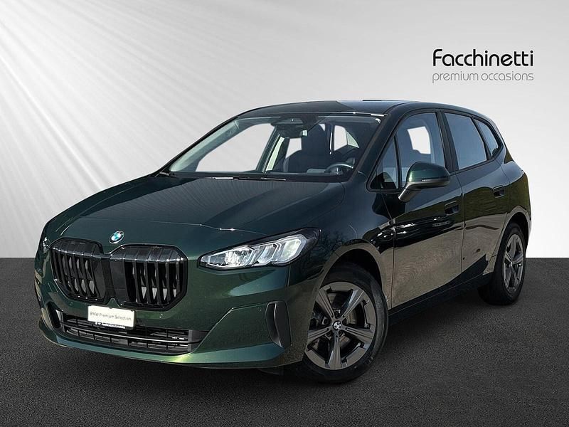 Grün Gebraucht 2023 BMW 223 Active Tourer Performance Van / Kleinbus | CHF 30’900 (Superpreis) - Bild 1/4