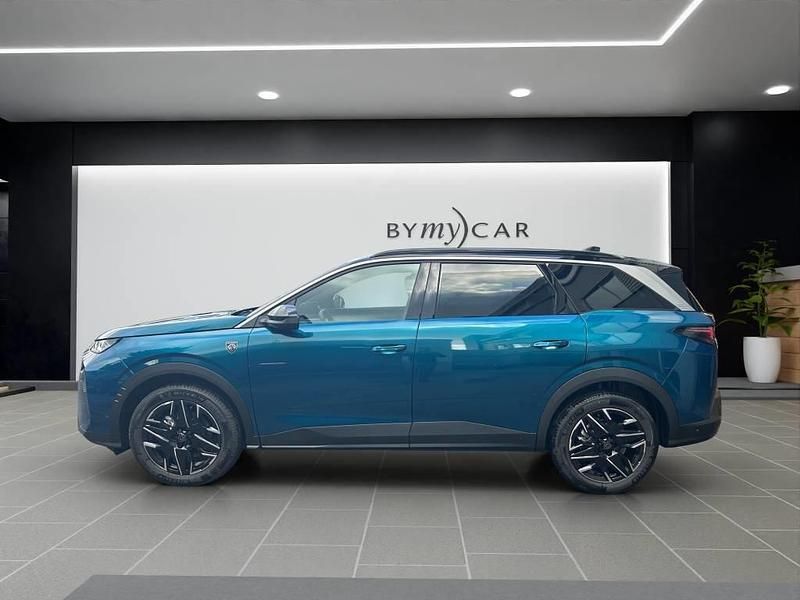 Neu Peugeot 5008 GT 136 PS (100 kW) 2025 Van / Kleinbus