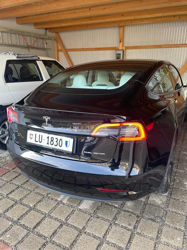 Gebraucht Tesla Model 3 366 kW (498 PS) 2021 Limousine