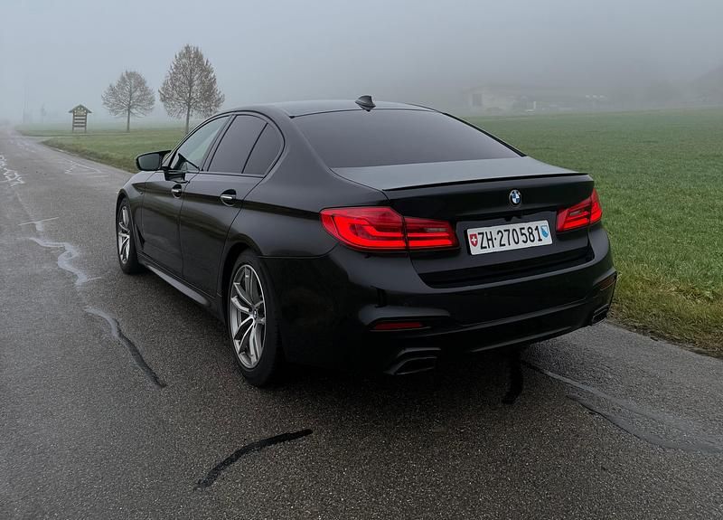 Gebraucht BMW 530 Sport Line 265 PS (194 kW) 2017