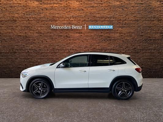 Gebraucht Mercedes GLA250 AMG line 224 PS (164 kW) 2023 Weiss SUV
