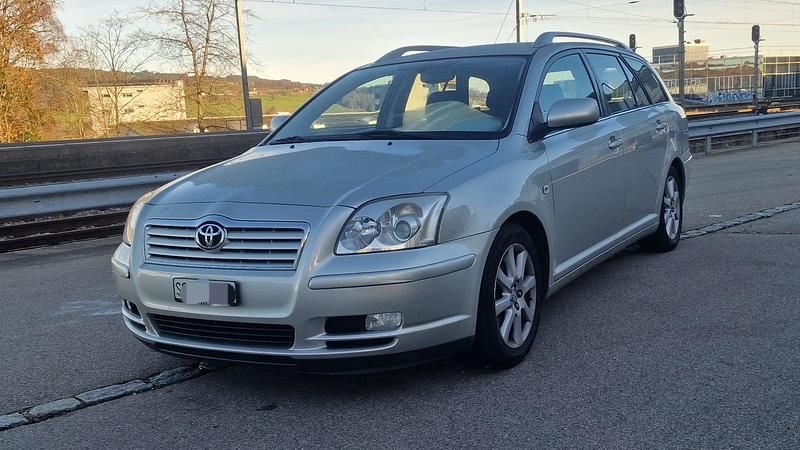 Gebraucht 2005 Toyota Avensis Sol Kombi | CHF 2’900 (Superpreis) - Bild 1/4