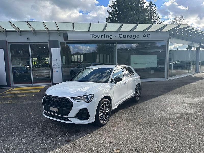 Weiss Gebraucht 2024 Audi Q3 S-Line SUV | CHF 47’600 (Etwas zu teuer) - Bild 1/4
