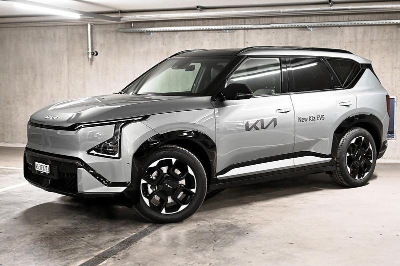 Neu Kia EV5 GT-Line 159 kW (217 PS) 2026 Grün SUV