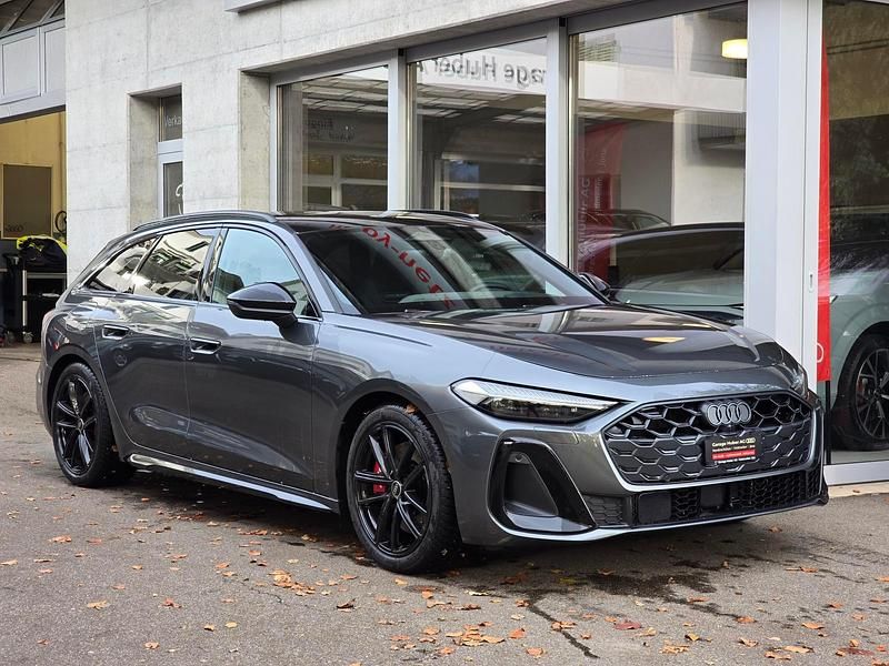 Gebraucht Audi S5 Premium 368 PS (270 kW) 2025 Grau Kombi
