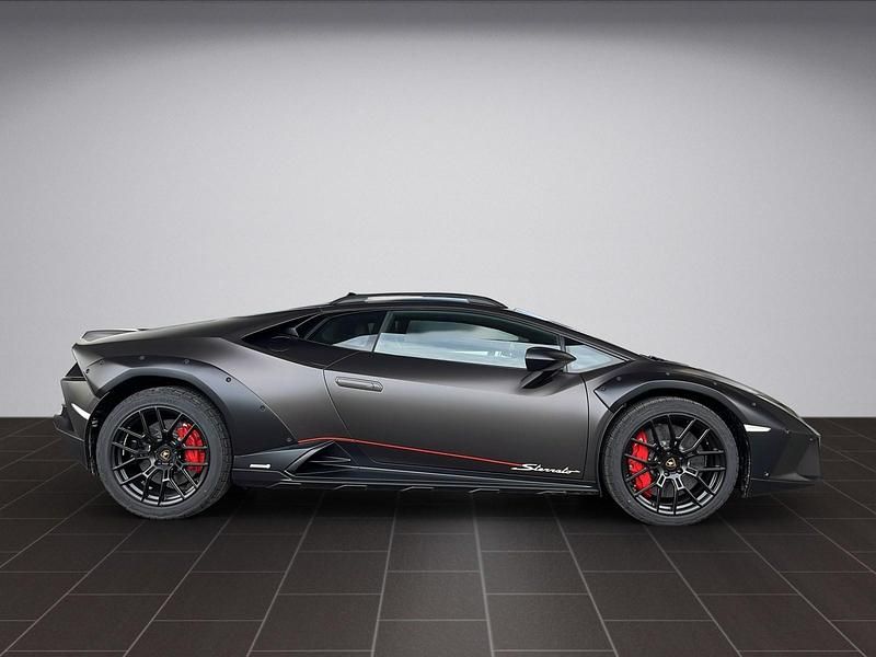 Gebraucht Lamborghini Huracán 611 PS (449 kW) 2023 Braun Coupé