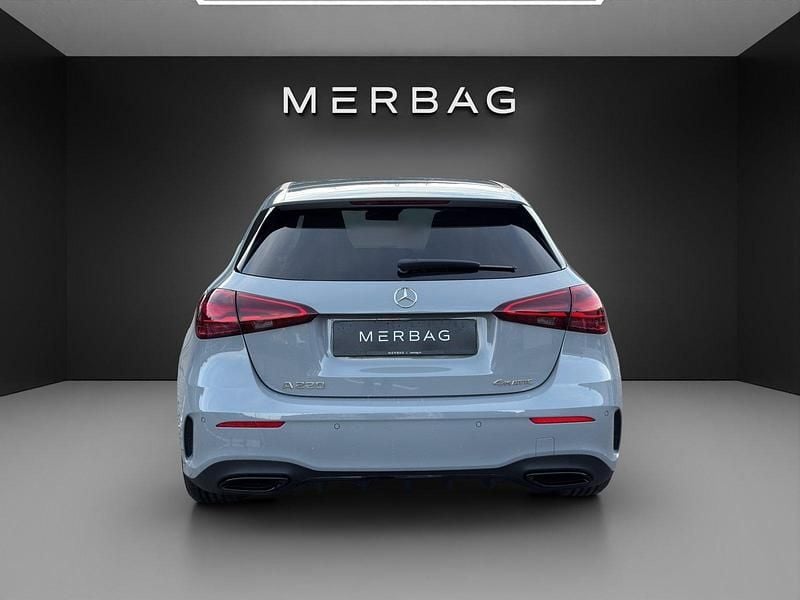Neu Mercedes A220 190 PS (139 kW) 2025 Grau Limousine
