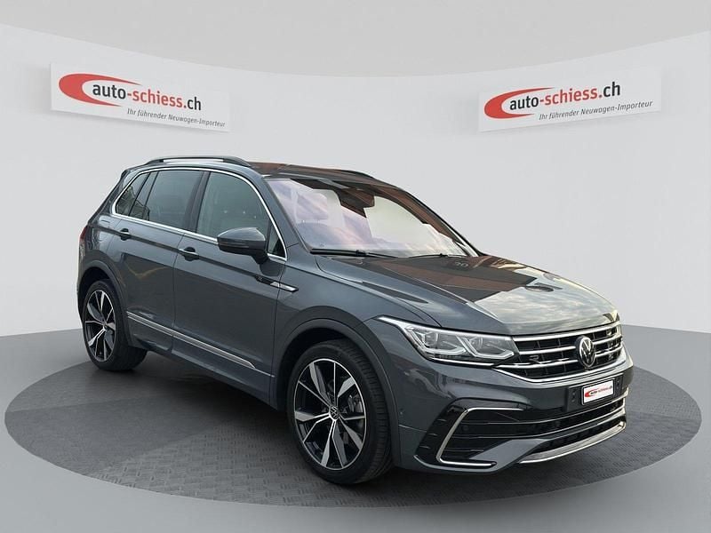 Gebraucht VW Tiguan R-line 200 PS (147 kW) 2022 SUV