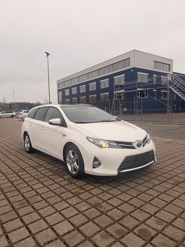 Gebraucht Toyota Auris Touring Sports Sol 136 PS (100 kW) 2014 Kombi