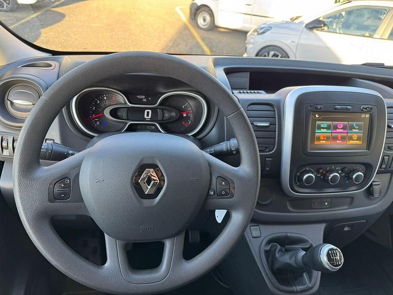 Gebraucht Renault Trafic 146 PS (107 kW) 2021 Van / Kleinbus