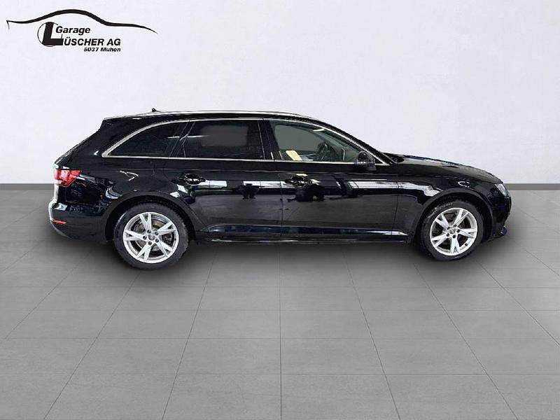 Schwarz Gebraucht 2016 Audi A4 Sport Kombi | CHF 14’900 (Superpreis) - Bild 1/4