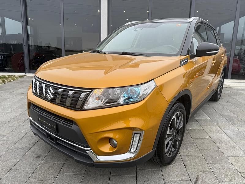 Gebraucht Suzuki Vitara 140 PS (102 kW) 2019 Mehrfarbig SUV