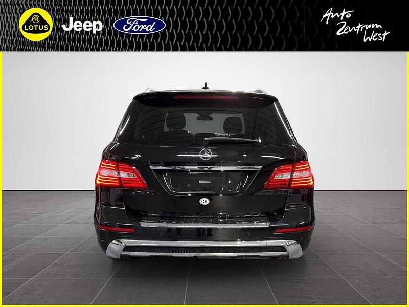 Gebraucht Mercedes ML350 258 PS (189 kW) 2012 Schwarz SUV