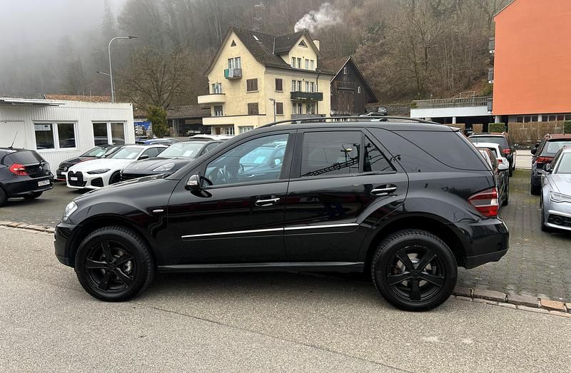 Gebraucht Mercedes ML320 Edition 224 PS (164 kW) 2008 SUV