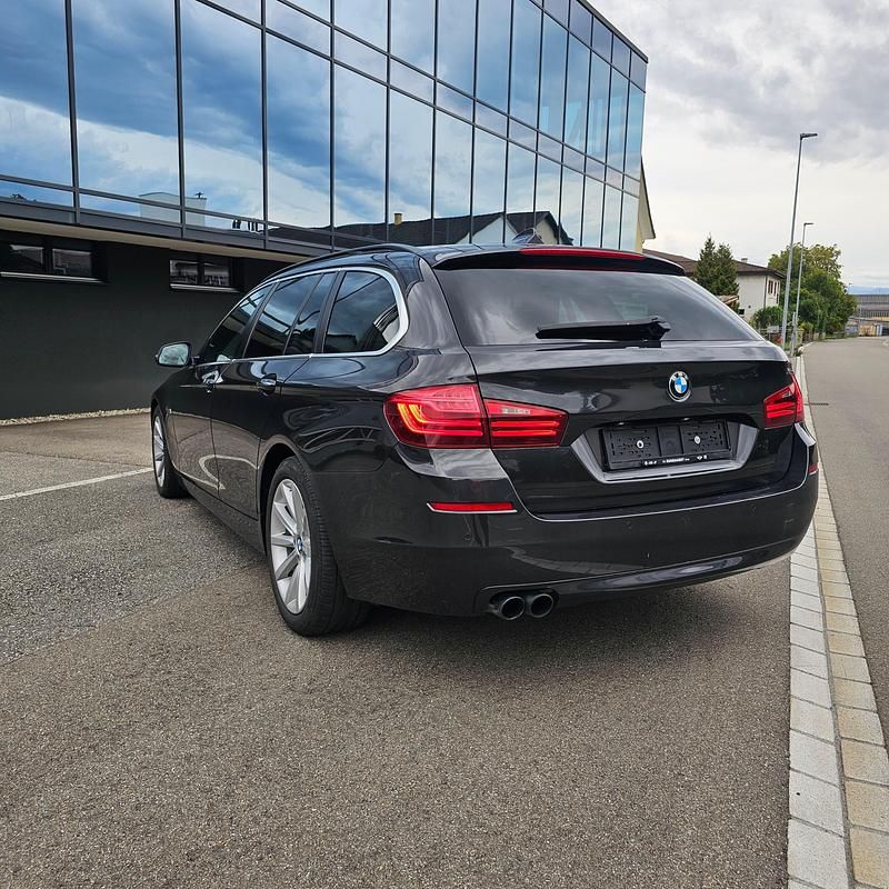 Gebraucht BMW 525 218 PS (160 kW) 2015 Kombi
