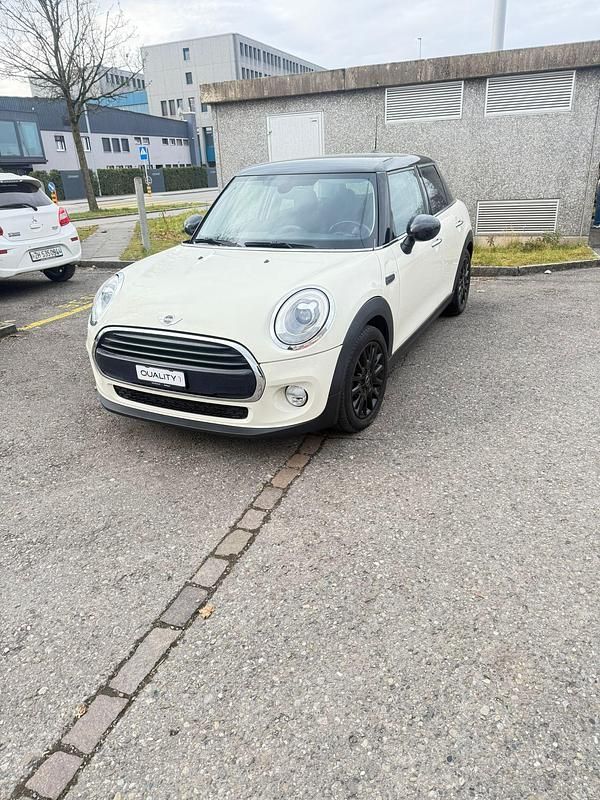 Gebraucht Mini Cooper Classic 136 PS (100 kW) 2015 Kleinwagen