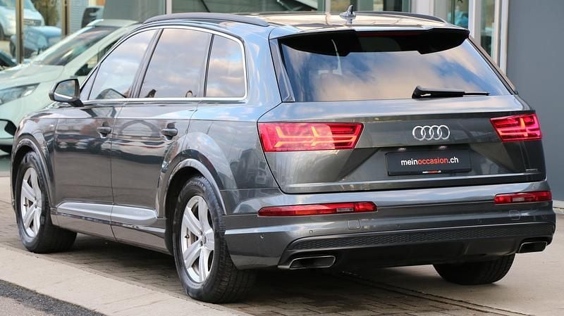 Gebraucht Audi Q7 S-Line 333 PS (244 kW) 2015 SUV