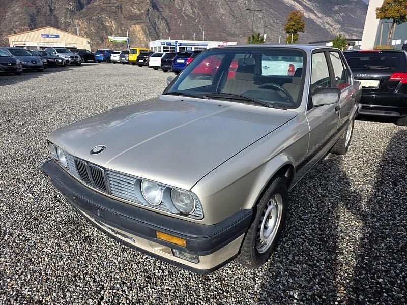 Gebraucht BMW 318 113 PS (83 kW) 1989