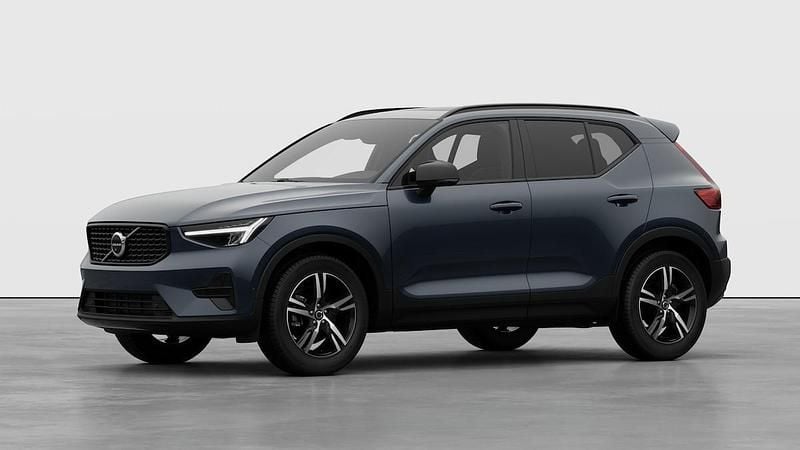 Blau Neu 2025 Volvo XC40 Plus SUV | CHF 54’375 - Bild 1/4