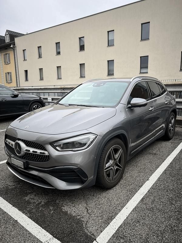 Gebraucht 2021 Mercedes GLA200 AMG line SUV | CHF 29’900 - Bild 1/4