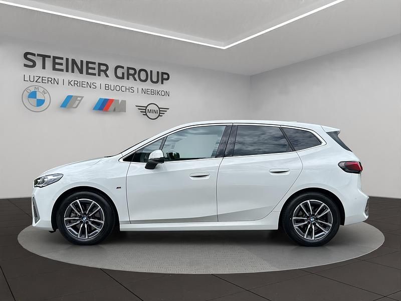 Gebraucht BMW 223 Active Tourer M Sport 197 PS (144 kW) 2023 Weiss Van / Kleinbus