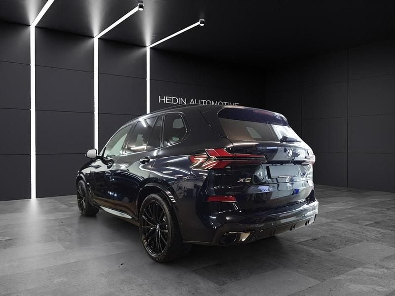 Neu BMW X5 Comfort Edition 298 PS (219 kW) 2025 Schwarz SUV