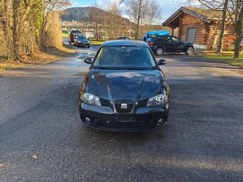 Gebraucht 2007 Seat Ibiza Sport | CHF 1’800 (Etwas zu teuer) - Bild 1/4