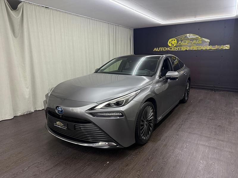 Grau Gebraucht 2022 Toyota Mirai Platinum Limousine | CHF 17’999 - Bild 1/4
