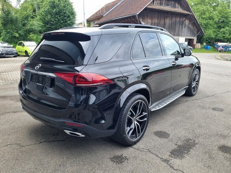 Gebraucht Mercedes GLE400 330 PS (242 kW) 2021