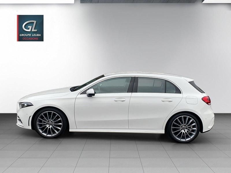 Gebraucht Mercedes A200 AMG line 163 PS (119 kW) 2022 Limousine