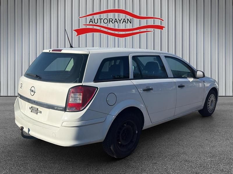 Gebraucht Opel Astra 110 PS (80 kW) 2010 Kombi