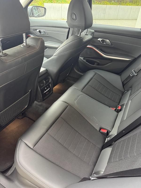 Gebraucht BMW 318 2020