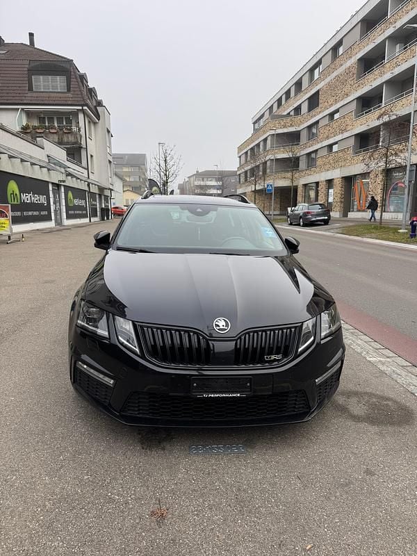 Gebraucht 2018 Skoda Octavia RS Kombi | CHF 11’200 (Fairer Preis) - Bild 1/4