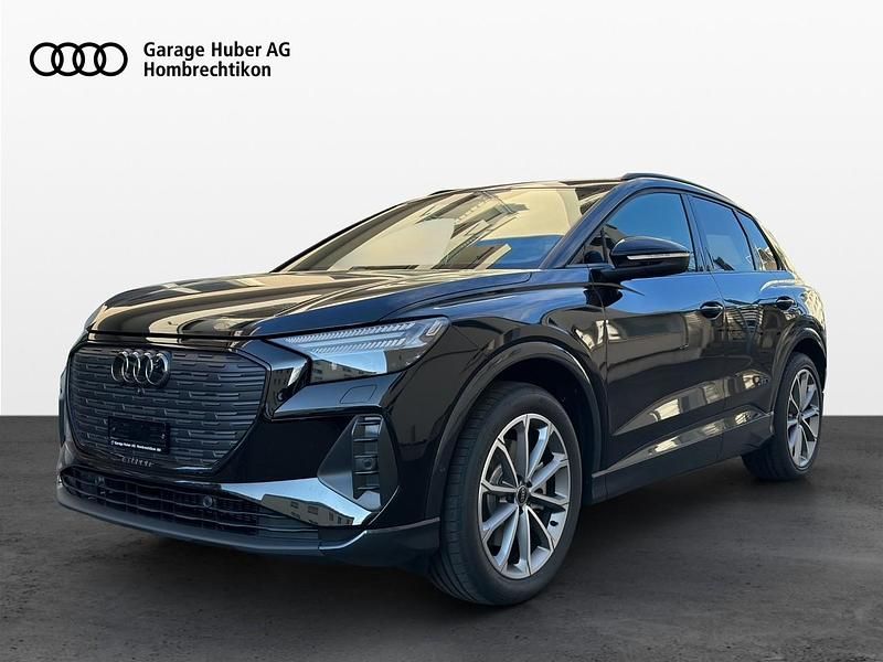 Schwarz Gebraucht 2025 Audi Q4 e-tron Attraction SUV | CHF 56’900 (Guter Preis) - Bild 1/4