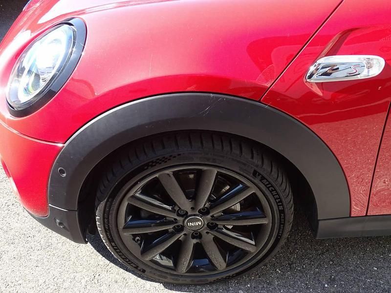 Gebraucht Mini Cooper S 192 PS (141 kW) 2018 Rot Kleinwagen