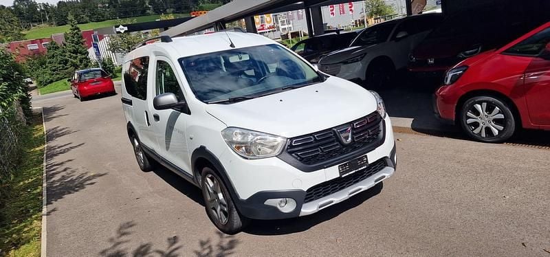 Gebraucht Dacia Dokker Stepway 115 PS (84 kW) 2018 Van / Kleinbus