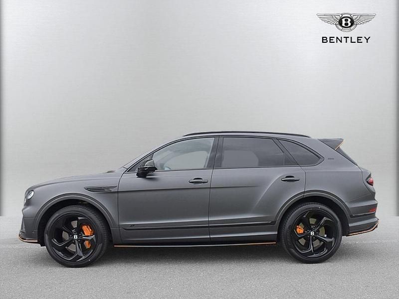 Gebraucht Bentley Bentayga 550 PS (404 kW) 2024 Anthrazit SUV
