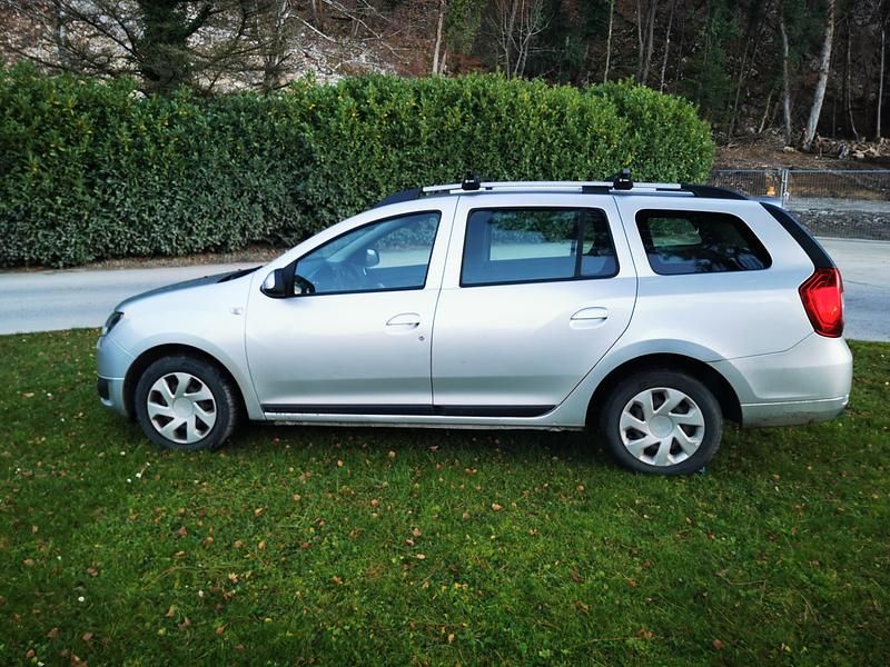 Gebraucht Dacia Logan MCV 90 PS (66 kW) 2015