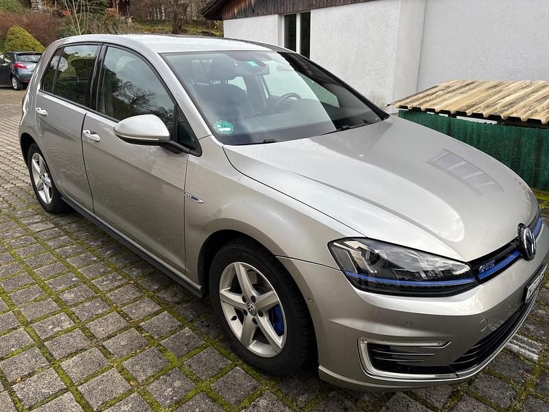 Gebraucht 2015 VW Golf VII GTE | CHF 10’500 (Guter Preis) - Bild 1/4