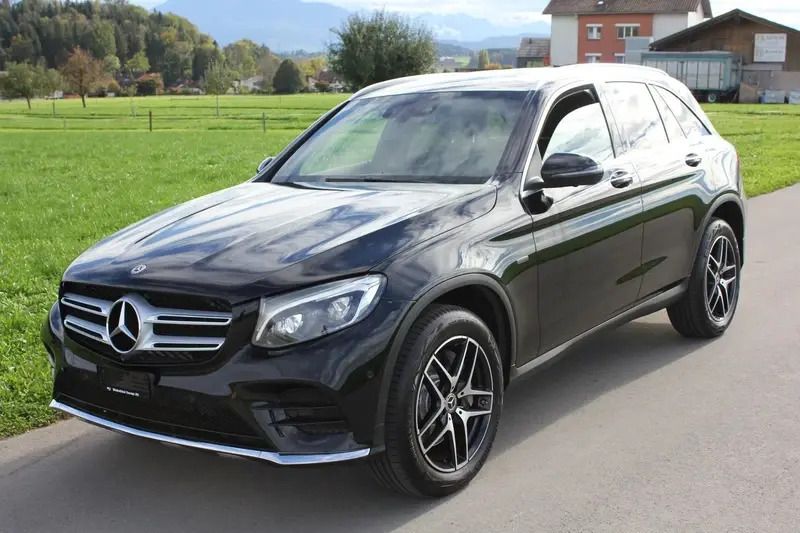 Gebraucht 2018 Mercedes GLC350 AMG line SUV | CHF 34’980 (Teuer) - Bild 1/4
