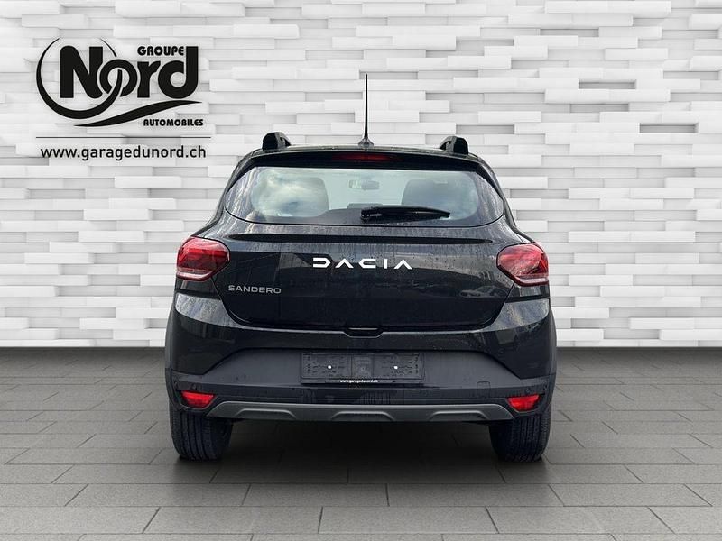 Gebraucht Dacia Sandero Expression 91 PS (66 kW) 2023 Schwarz Kleinwagen
