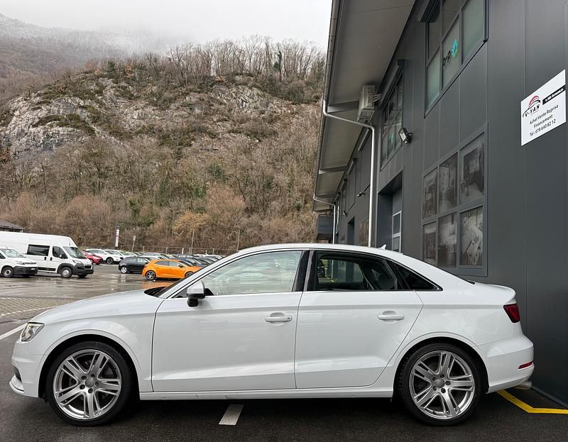 Gebraucht Audi A3 Ambiente 180 PS (132 kW) 2013 Limousine